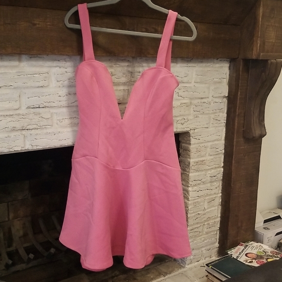 Nasty Gal Dresses & Skirts - Nasty Gal- Plunging V neckline, circle bottom, fitted waist.